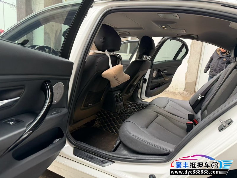17年宝马3系轿车抵押车出售