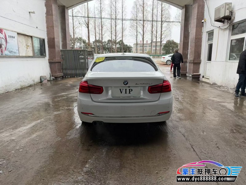 17年宝马3系轿车抵押车出售