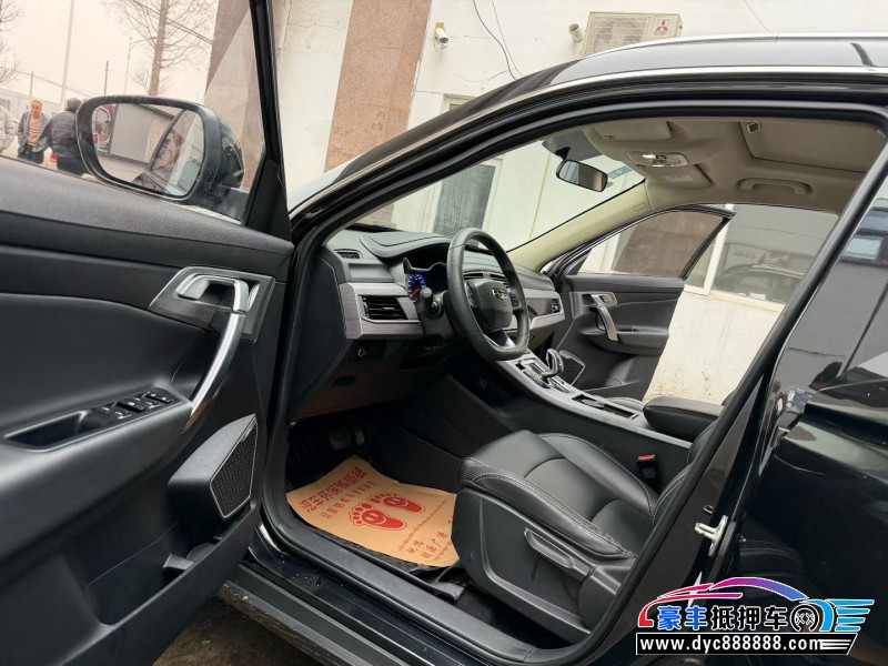 20年吉利博越轿车抵押车出售