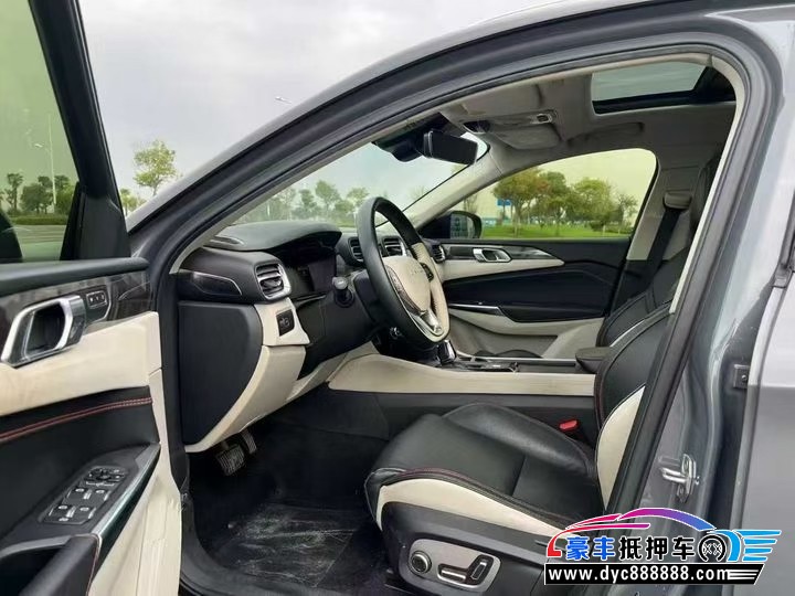 19年领克02轿车抵押车出售