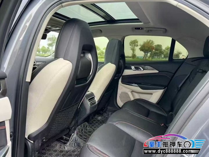 19年领克02轿车抵押车出售