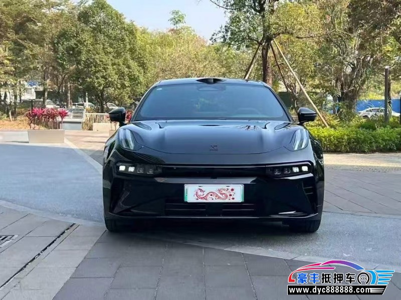 25年极氪001轿车抵押车出售