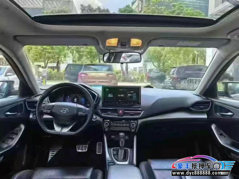 20年现代菲斯塔轿车抵押车出售