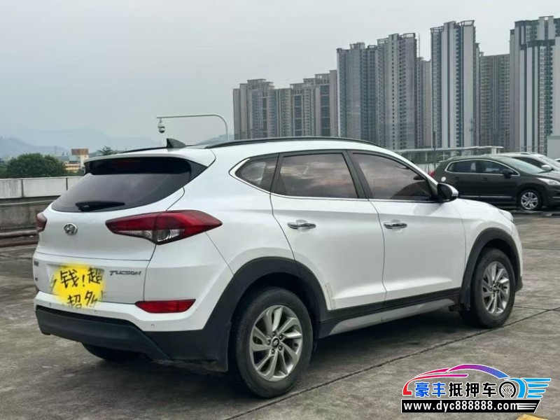 19年现代途胜轿车抵押车出售