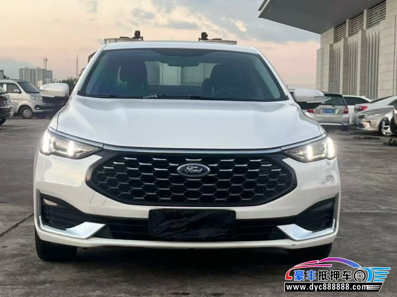 抵押车出售22年福特福睿斯轿车