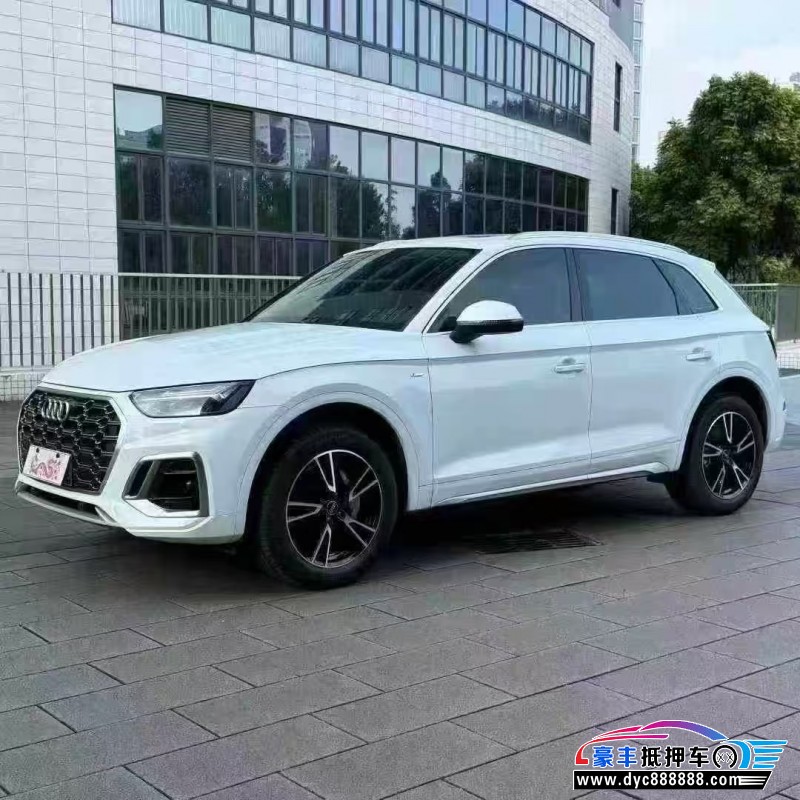 24年奥迪Q5轿车抵押车出售
