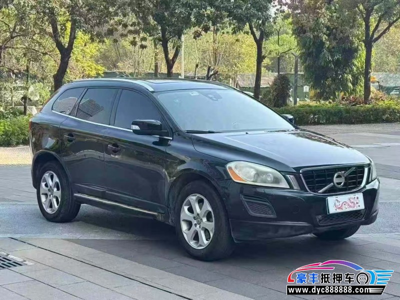 13年沃尔沃XC60轿车抵押车出售