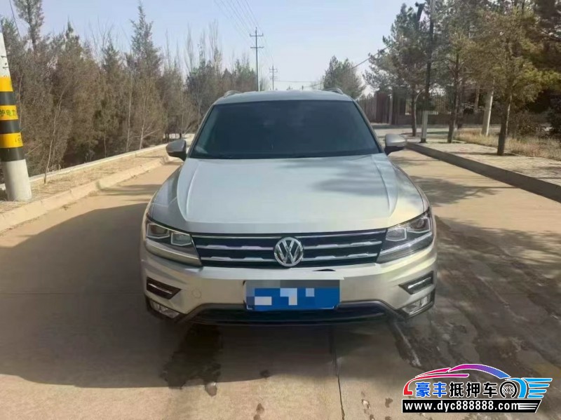 17年大众途观轿车