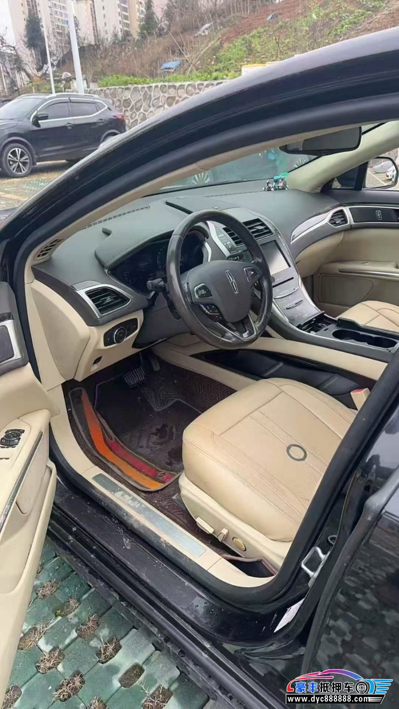 15年林肯MKZ轿车抵押车出售