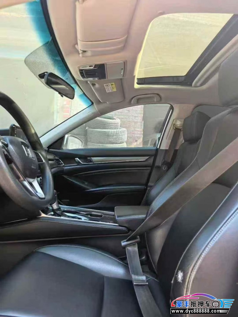 20年本田雅阁轿车抵押车出售