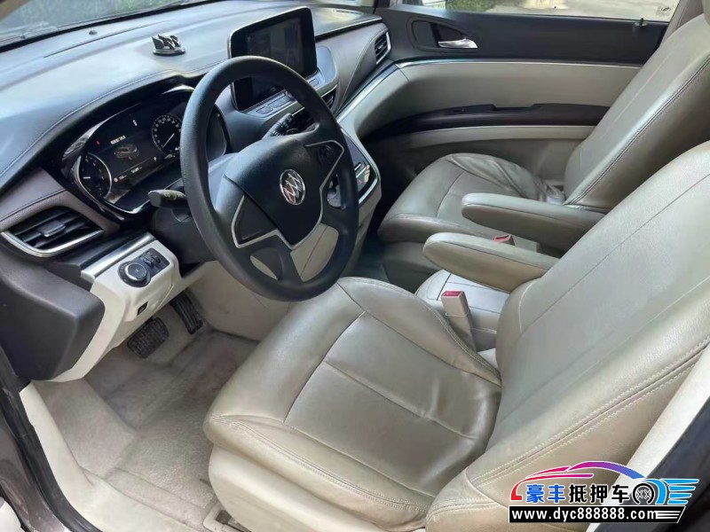 22年别克GL8轿车抵押车出售