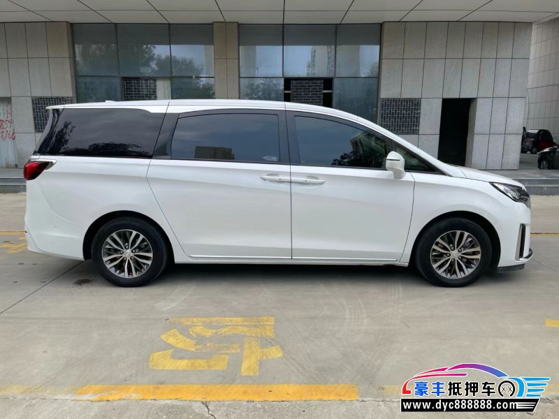 23年别克GL8轿车抵押车出售