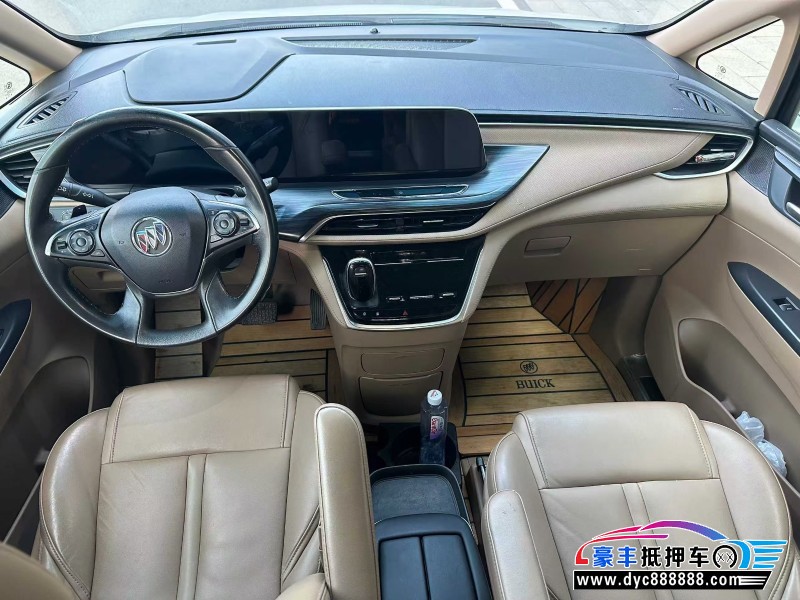 20年别克GL8轿车抵押车出售