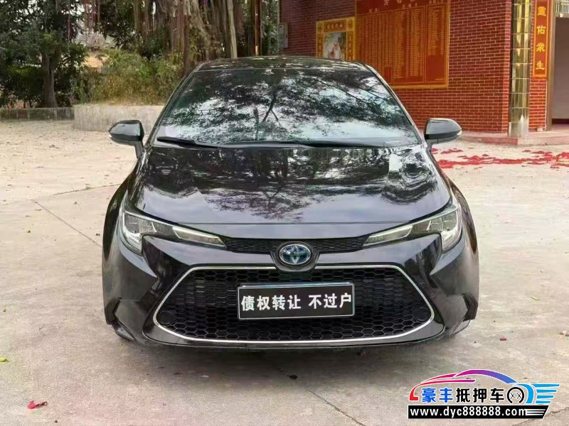 抵押车出售23年丰田雷凌轿车