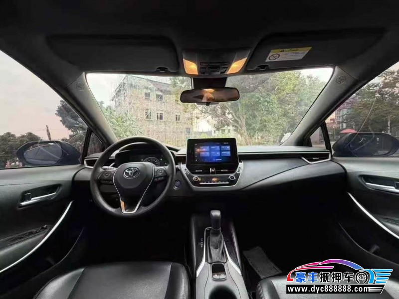 23年丰田雷凌轿车抵押车出售