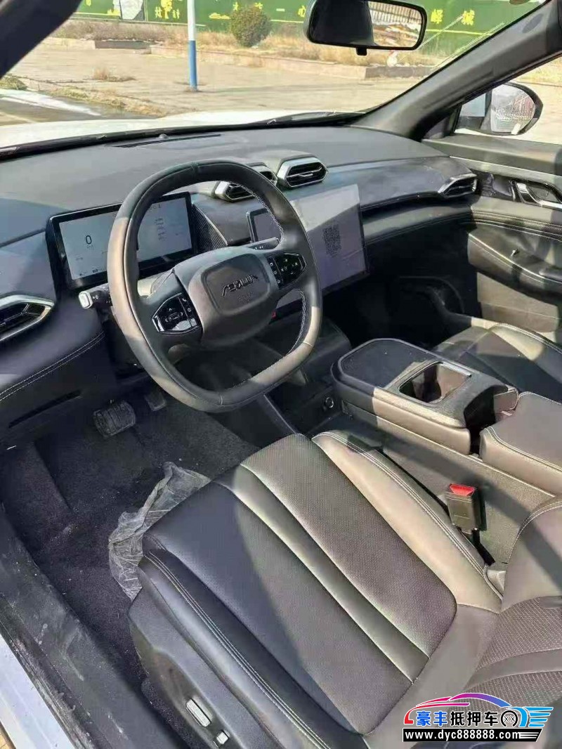 25年东风风神L7轿车抵押车出售