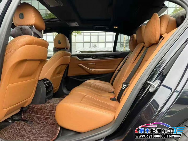 18年宝马5系轿车抵押车出售