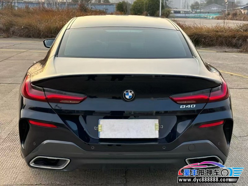 23年宝马8系轿车抵押车出售