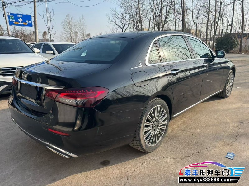 25年奔驰E轿车抵押车出售