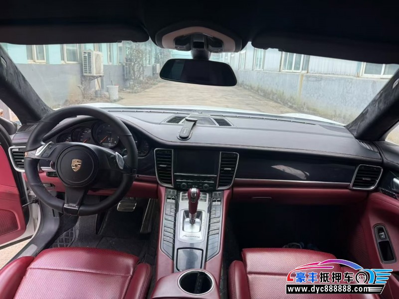 13年保时捷帕纳梅拉轿车抵押车出售