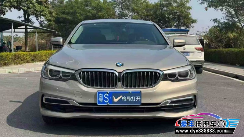 20年宝马5系轿车抵押车出售