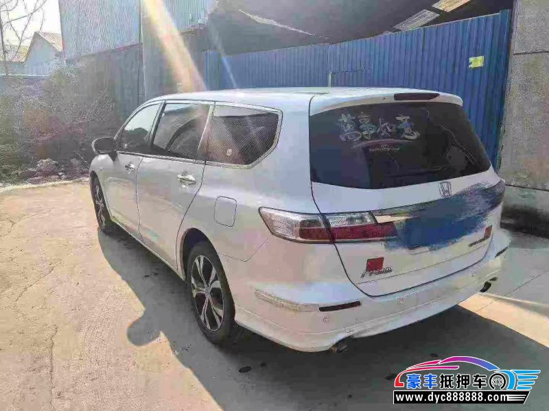 13年本田奥德赛轿车抵押车出售