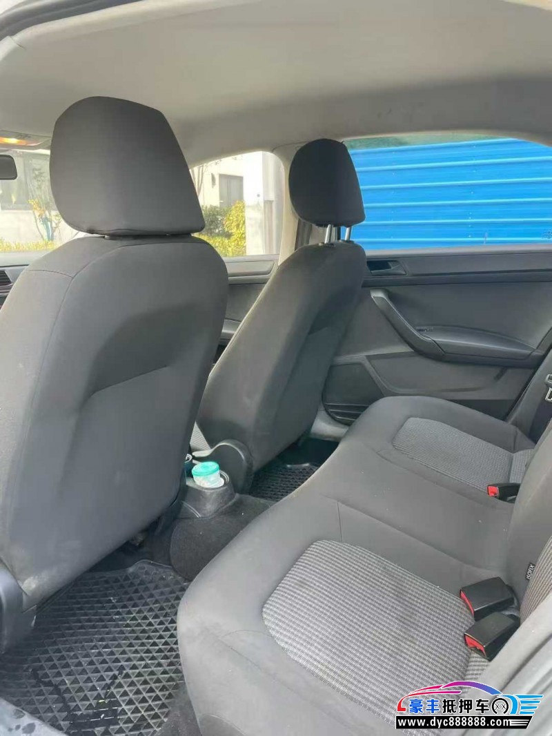 20年大众捷达轿车抵押车出售