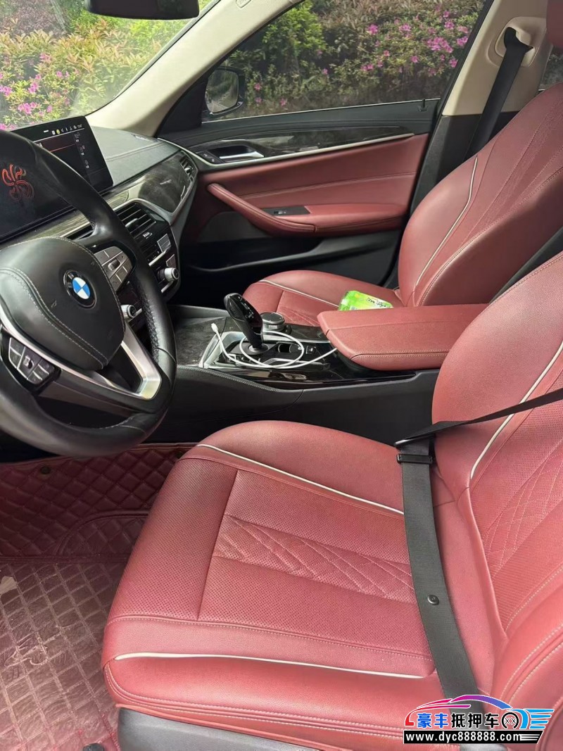 21年宝马5系轿车抵押车出售