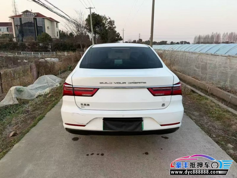 23年比亚迪秦轿车抵押车出售