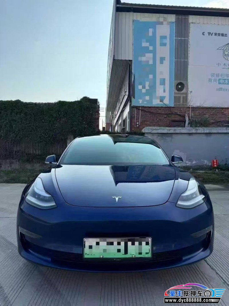 抵押车出售20年特斯拉MODEL 3轿车