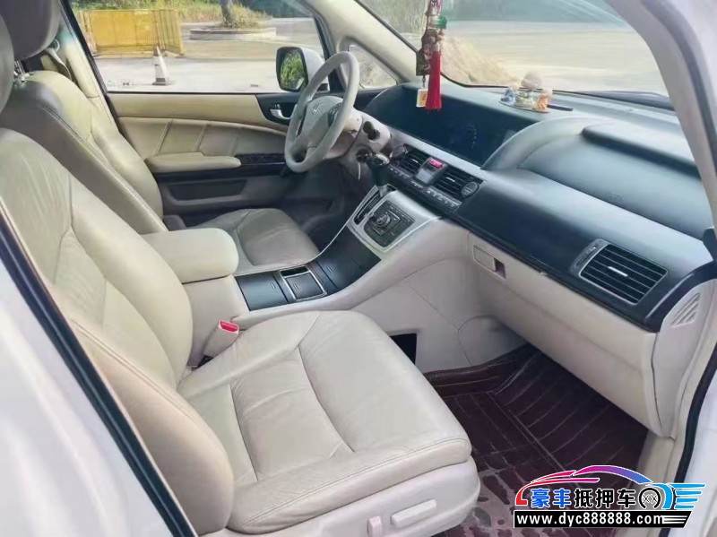 13年本田艾力绅轿车抵押车出售