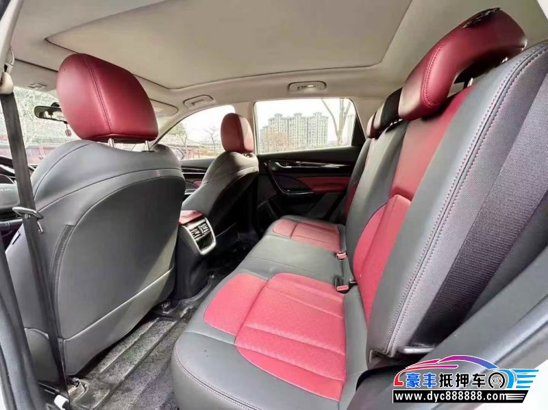 22年东风AX7轿车抵押车出售