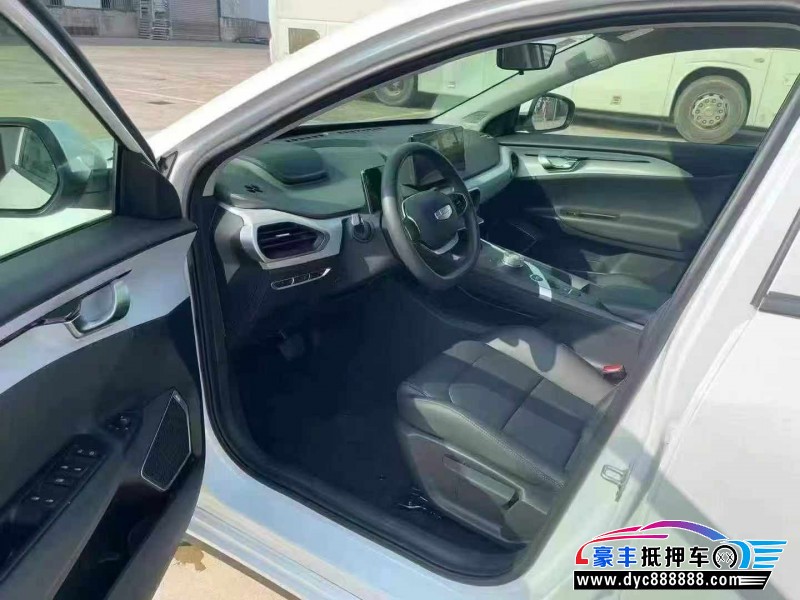 24年吉利几何轿车抵押车出售