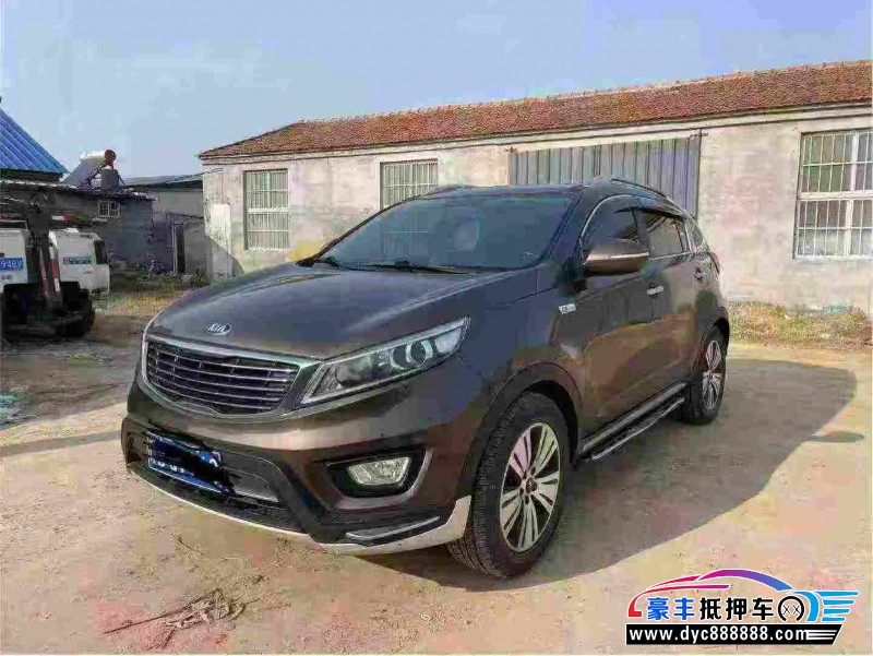 16年起亚智跑轿车抵押车出售