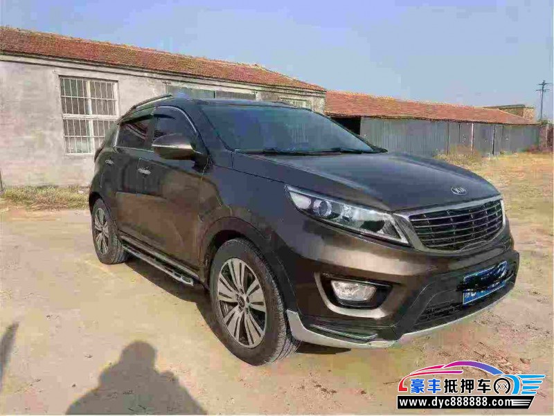 16年起亚智跑轿车抵押车出售