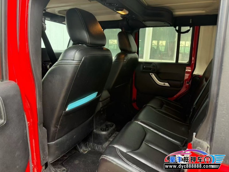 17年Jeep牧马人轿车抵押车出售