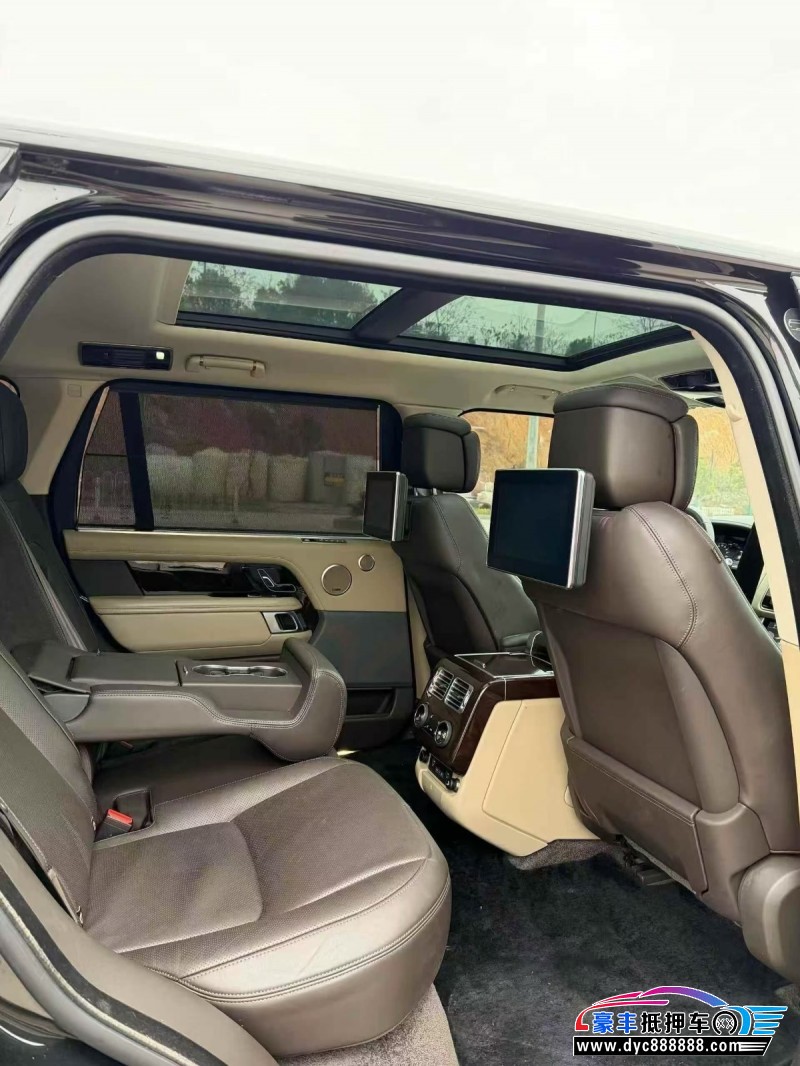 22年路虎揽胜行政轿车抵押车出售