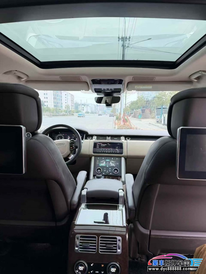 22年路虎揽胜行政轿车抵押车出售