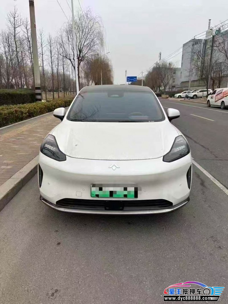 25年埃安昊铂轿车抵押车出售