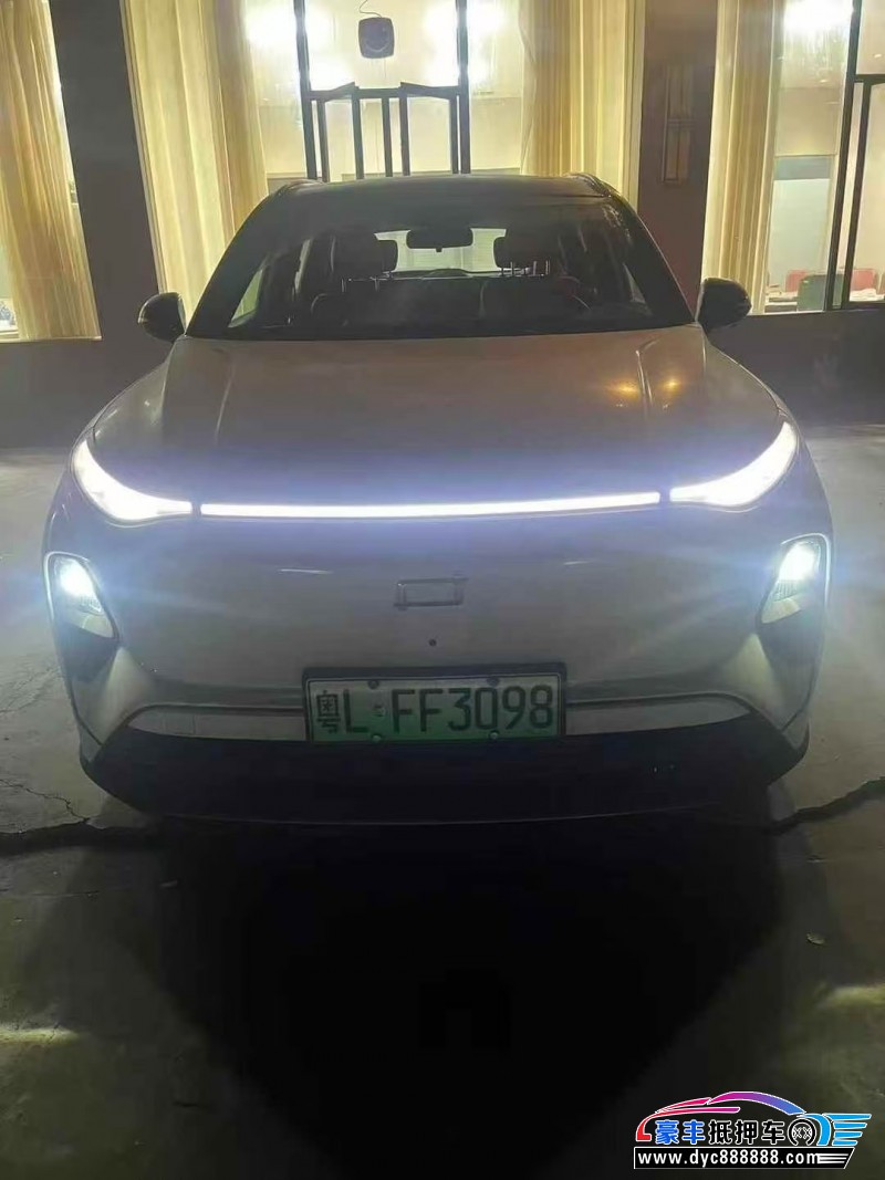 25年奔腾悦意轿车