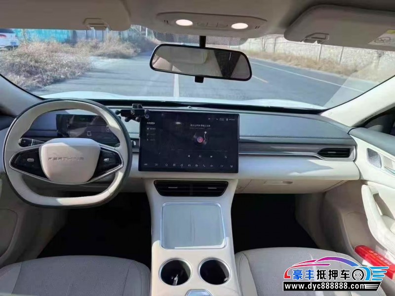 25年东风风行星海轿车抵押车出售