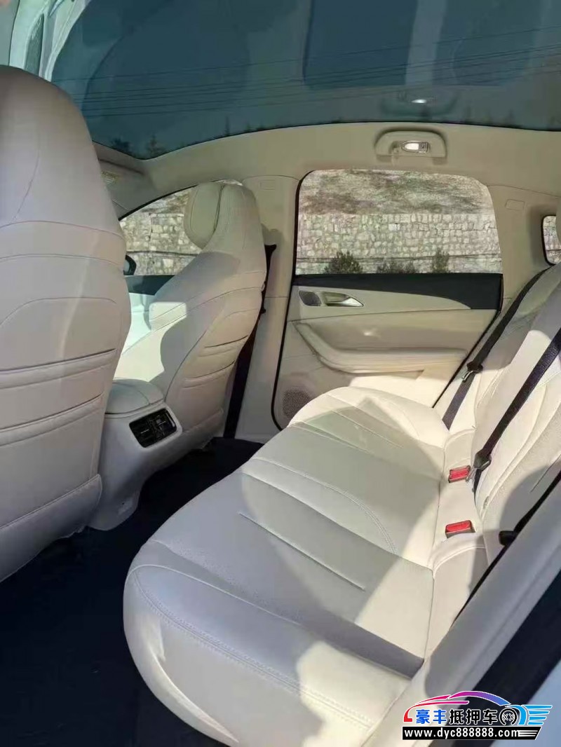 25年东风风行星海轿车抵押车出售