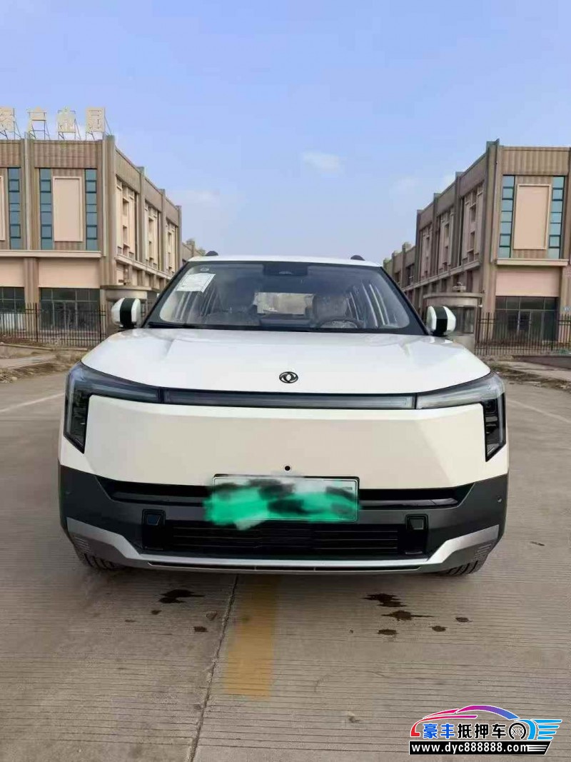 抵押车出售25年东风纳米06轿车