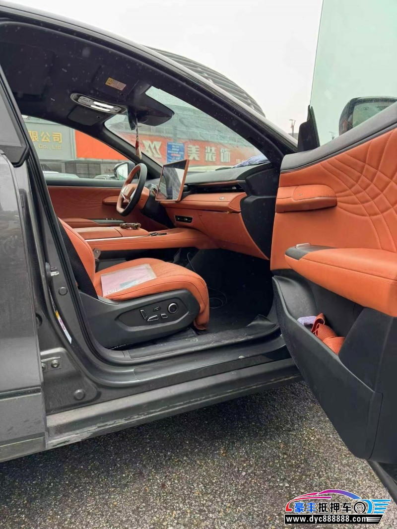 24年长安深蓝S07轿车抵押车出售