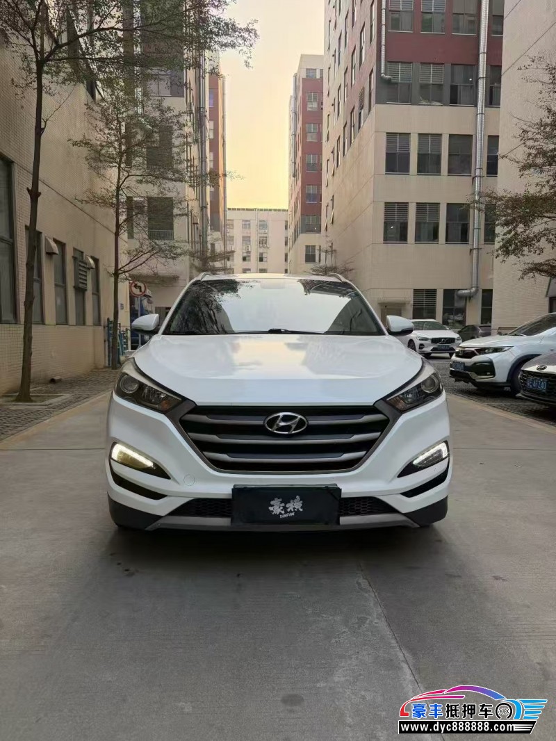 抵押车出售16年现代途胜轿车