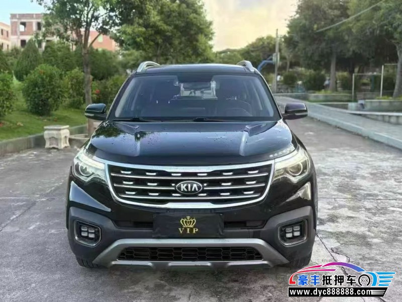 抵押车出售18年起亚智跑轿车