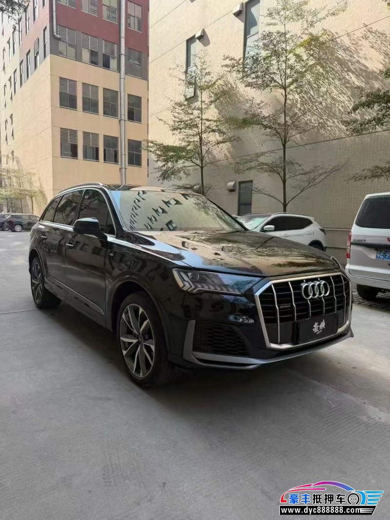 23年奥迪Q7轿车抵押车出售