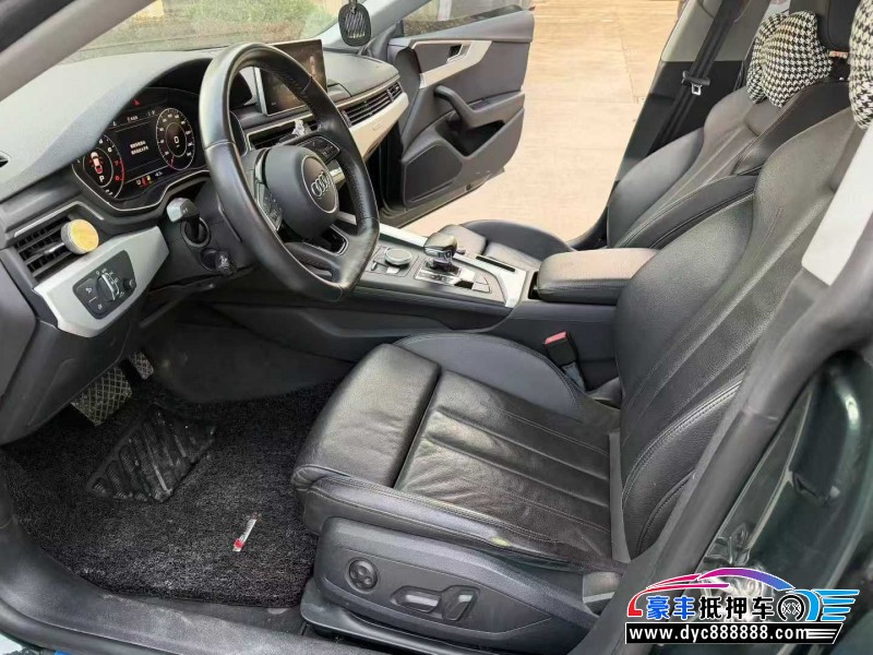 18年奥迪A5轿车抵押车出售