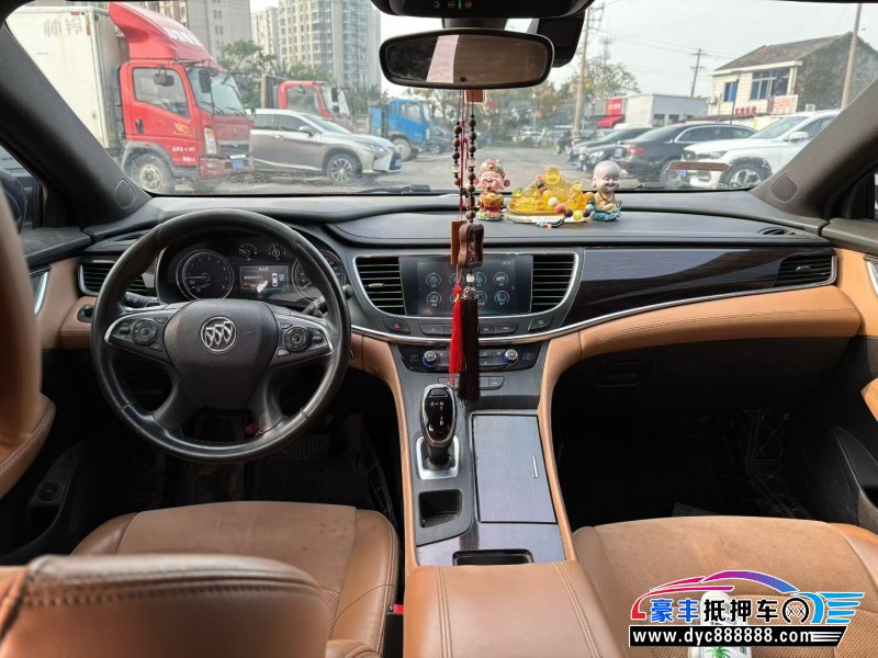 19年别克君越轿车抵押车出售