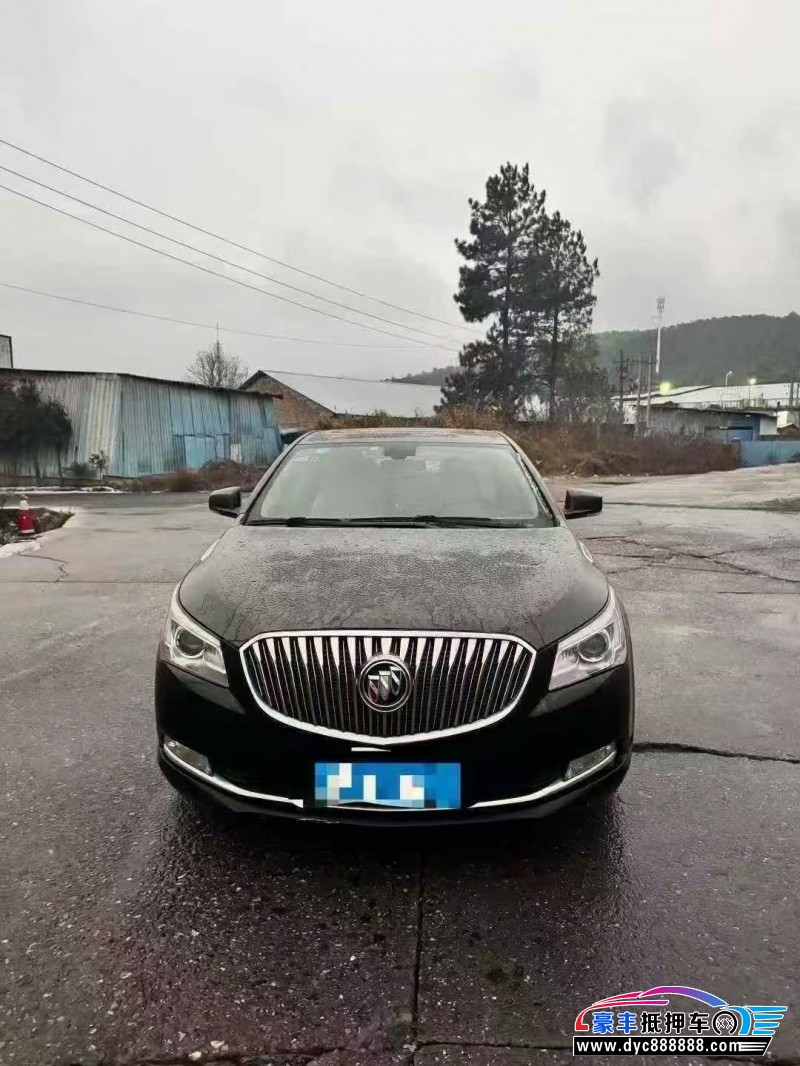 14年别克君越轿车